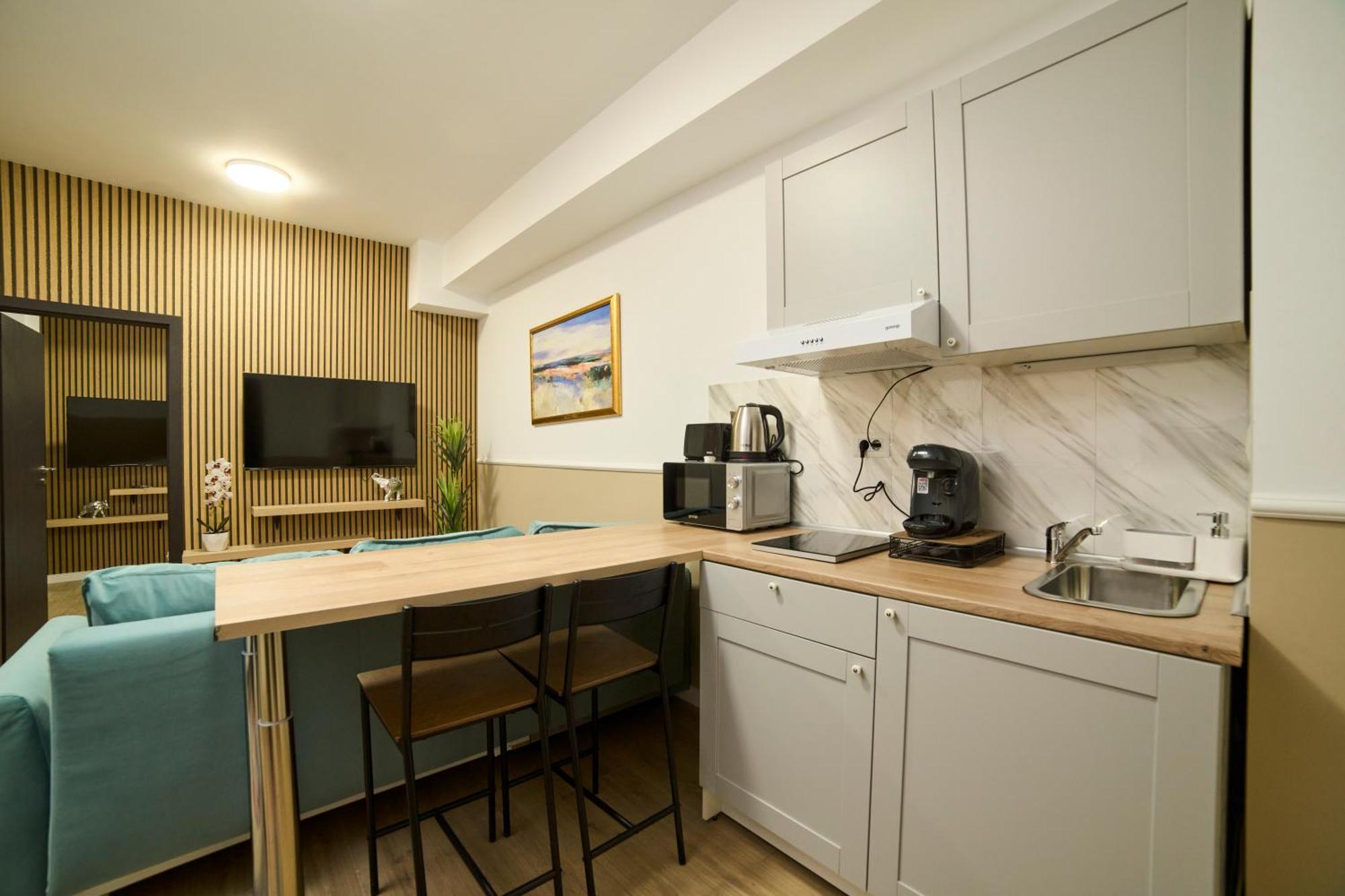 Dona Premier Suites Boekarest Buitenkant foto
