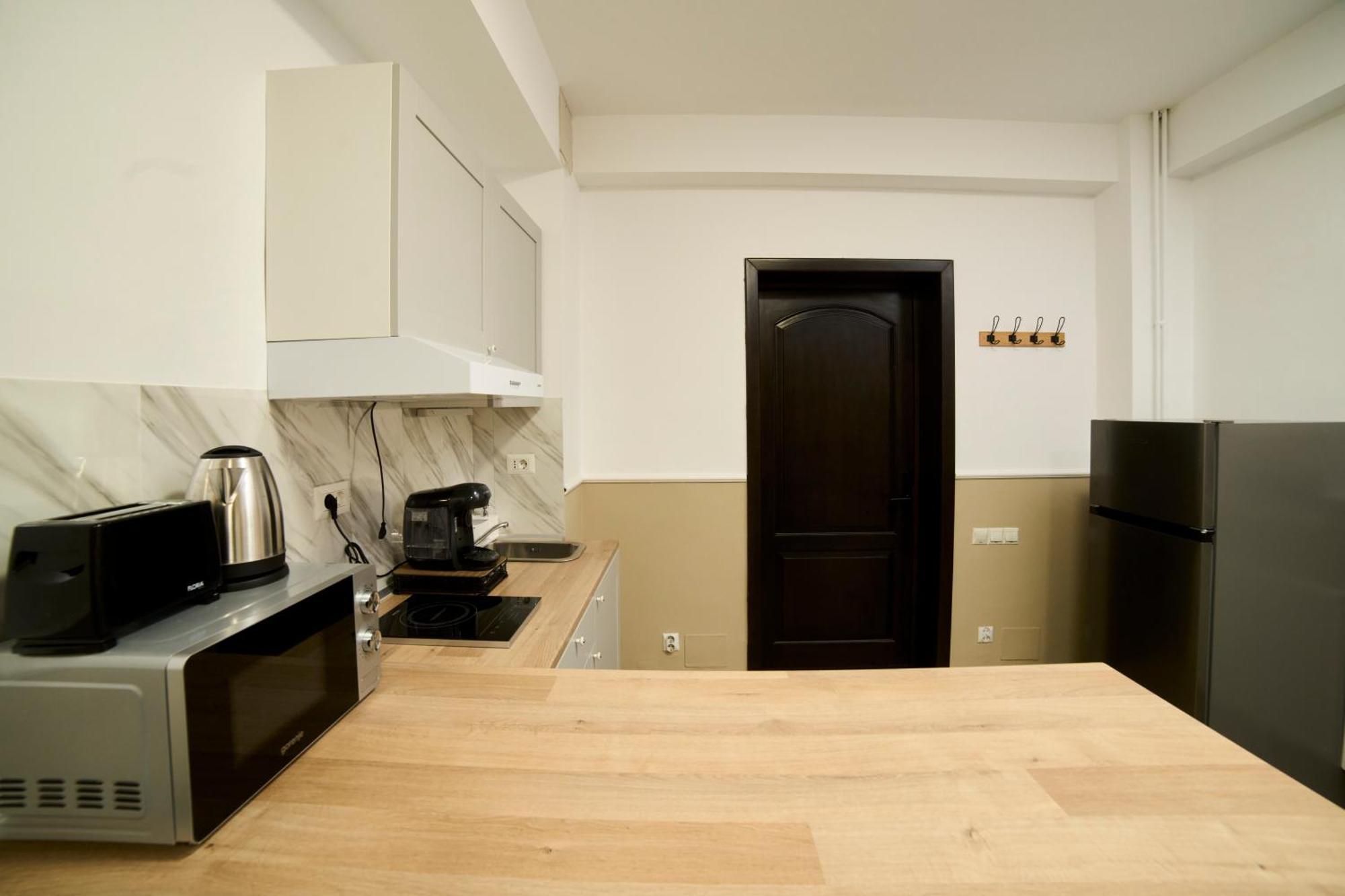 Dona Premier Suites Boekarest Buitenkant foto