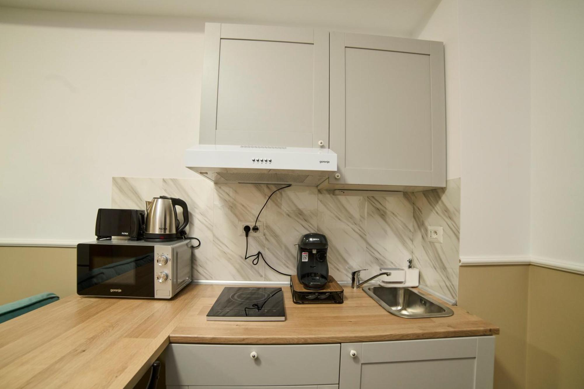 Dona Premier Suites Boekarest Buitenkant foto